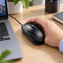 Mouse Alámbrico Genius DX-120 USB Negro 1200 DPI - escena lifestyle 1 de uso real