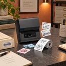 Impresora Portátil POS Térmica Directa 3 en 1 80 mm Label Maker M221 Bluetooth (Imprime Tirilla y Etiqueta) — tercera escena de uso en un ambiente editorial distinto