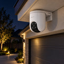 Cámara Wi-Fi EZVIZ H8c 5MP 3K 360° Exterior - lifestyle garage-night - Media Factory