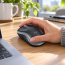 Mouse Inalámbrico Logitech M185 Gris - escena lifestyle 1 de uso real