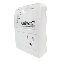 Protector de voltaje Unitec I-487 blanco, una toma con polo a tierra — vista real 1