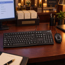 Combo USB Logitech MK120 Teclado y Mouse Negro — escena de administración de hotel
