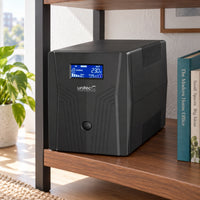 Unitec U2500 2000VA/1200W black LCD — escena de trabajo interior