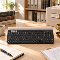 Teclado Inalámbrico Multidispositivo Logitech K780 — escena de archivo documental