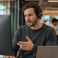 Diadema inalámbrica Logitech Zone 300 Bluetooth negra — trabajo en una oficina compartida
