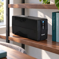 SAT UR1000+ black 1000VA/500W — escena de trabajo interior