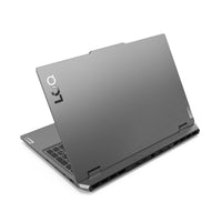 Portátil Lenovo LOQ 15IAX9 Core i5-12450HX, 8 GB, SSD 512 GB y RTX 3050 6 GB — vista exterior real 1