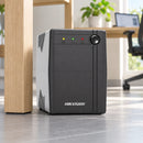 UPS Hikvision DS-UPS600-X/US 600 VA 360 W con AVR — contexto de uso 1