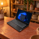 Lenovo V14 G4 black, US layout — escena de trabajo interior
