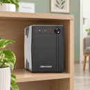 UPS Hikvision DS-UPS1000-X/US 1000 VA 600 W con AVR — contexto de uso 3