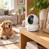 Cámara Wi-Fi EZVIZ CP1 3MP 2K 360° Interior - lifestyle family-interior - Media Factory