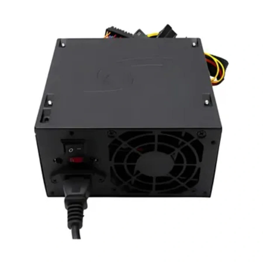 Fuente de poder ATX Unitec referencia 750W negra — vista técnica 1