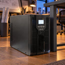 UPS Unitec UN-900 3 kVA / 2700 W online, 120 V — estudio de arquitectura
