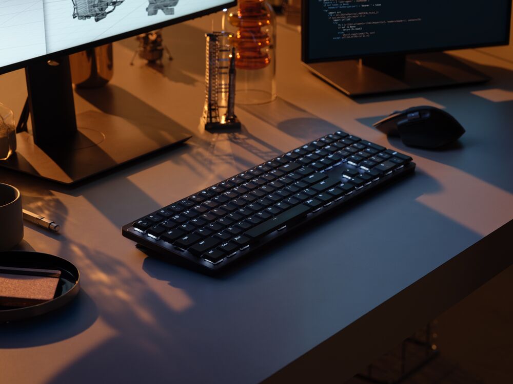 Teclado Inalambrico Bluetooth Logitech MX Mechanical