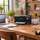 Impresora Epson EcoTank L3210 multifuncional de tinta continua USB — escena lifestyle de uso